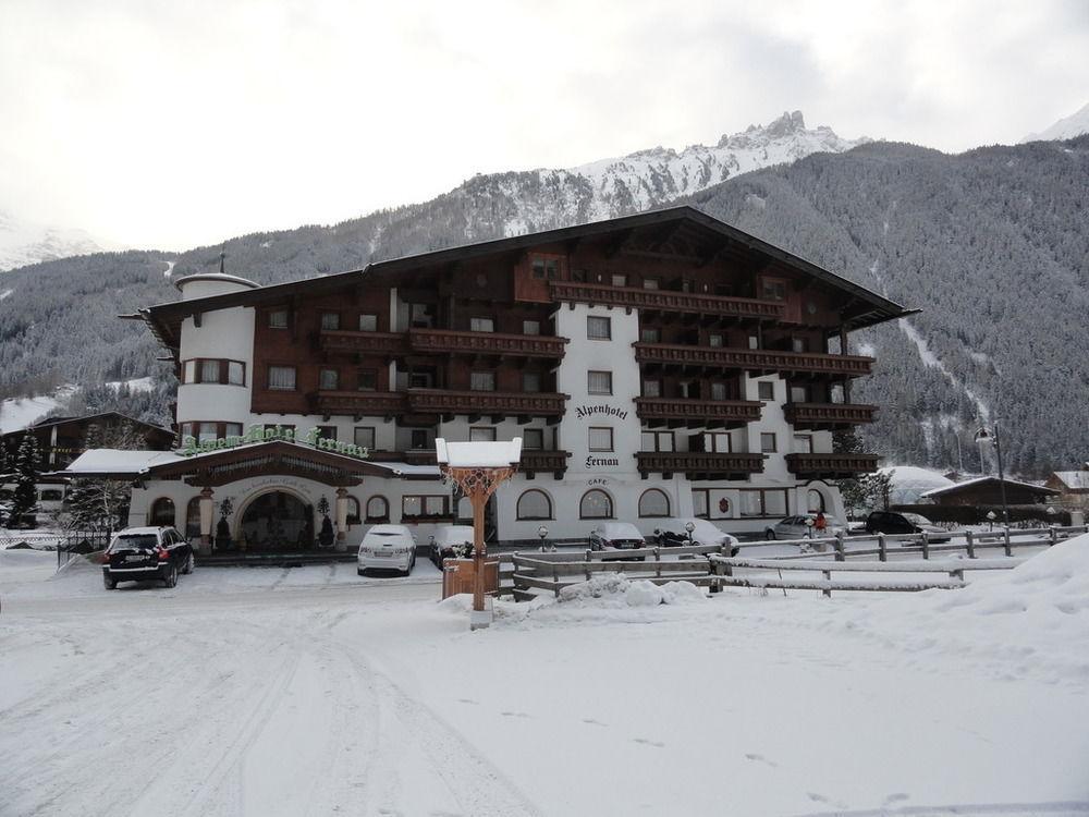 Alpenhotel Fernau Neustift im Stubaital Esterno foto